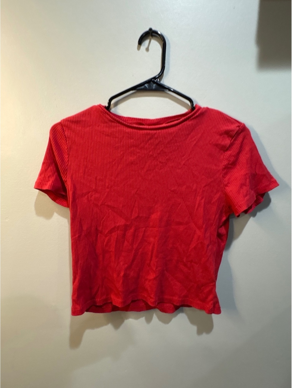H and M red ribbed short sleeve top